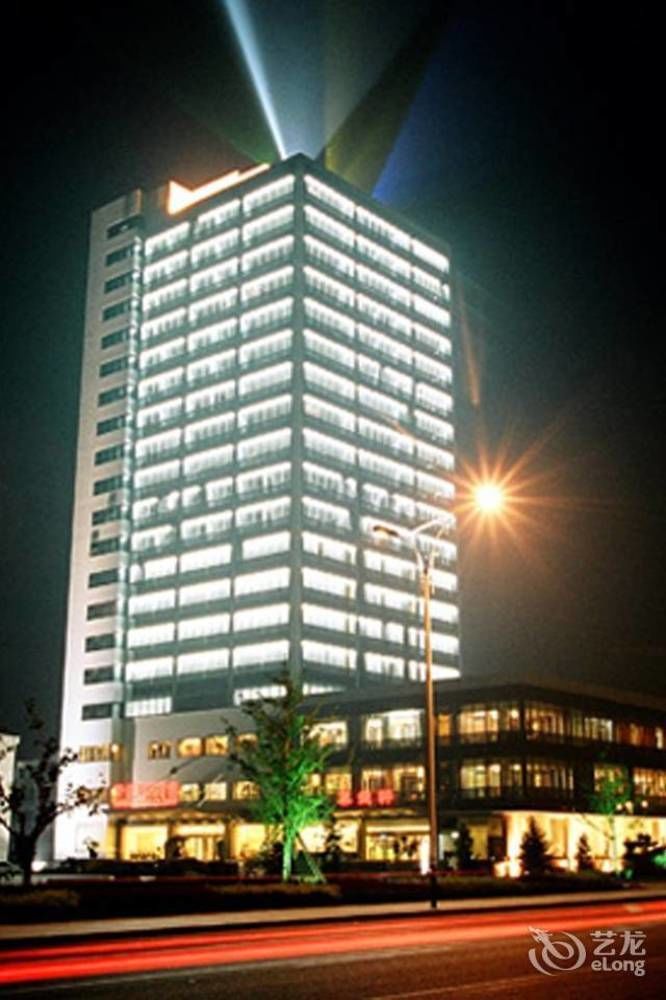 Yijing Holiday Hotel Yimeng Road Linyi  Esterno foto