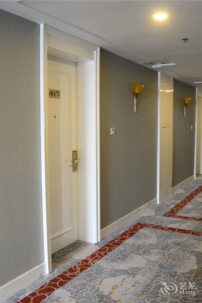 Yijing Holiday Hotel Yimeng Road Linyi  Esterno foto