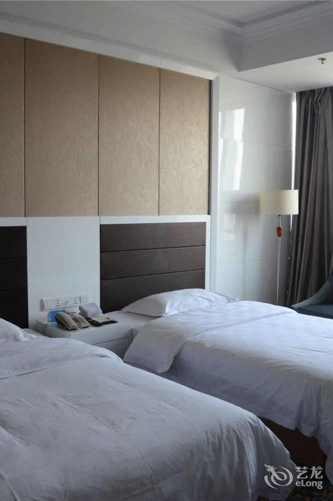 Yijing Holiday Hotel Yimeng Road Linyi  Esterno foto