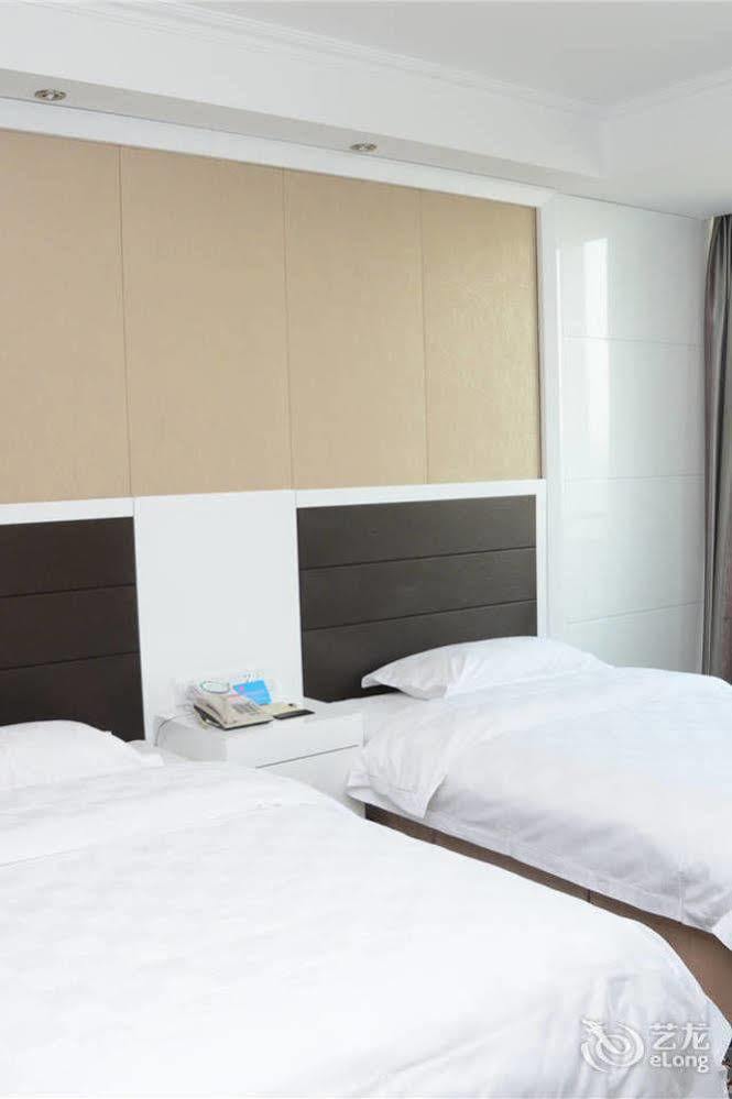 Yijing Holiday Hotel Yimeng Road Linyi  Esterno foto